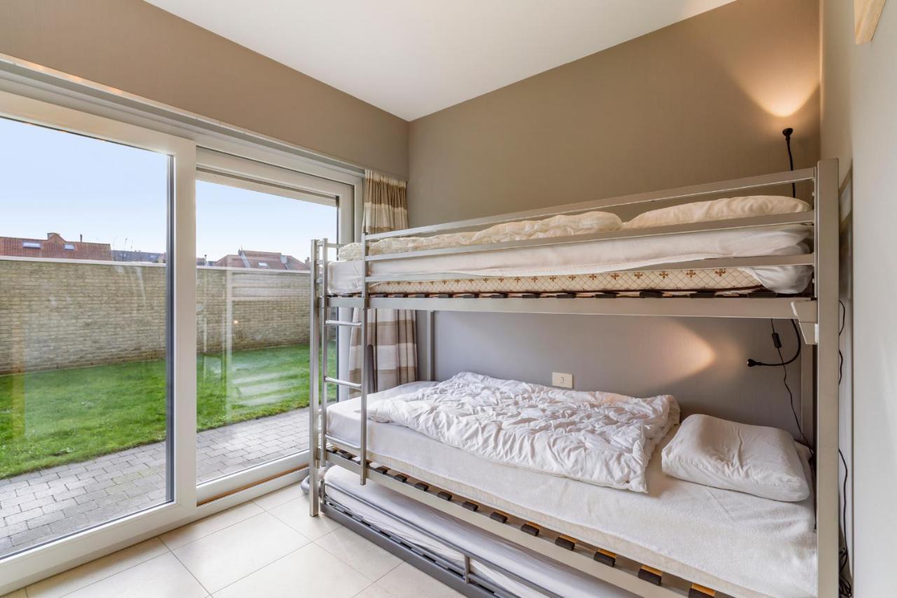 Luxury Apartment With Garden Close To The Beach Остенде Экстерьер фото
